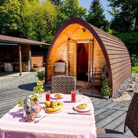 Ty Grug Pods Hotel Bryngwyn Bagian luar foto