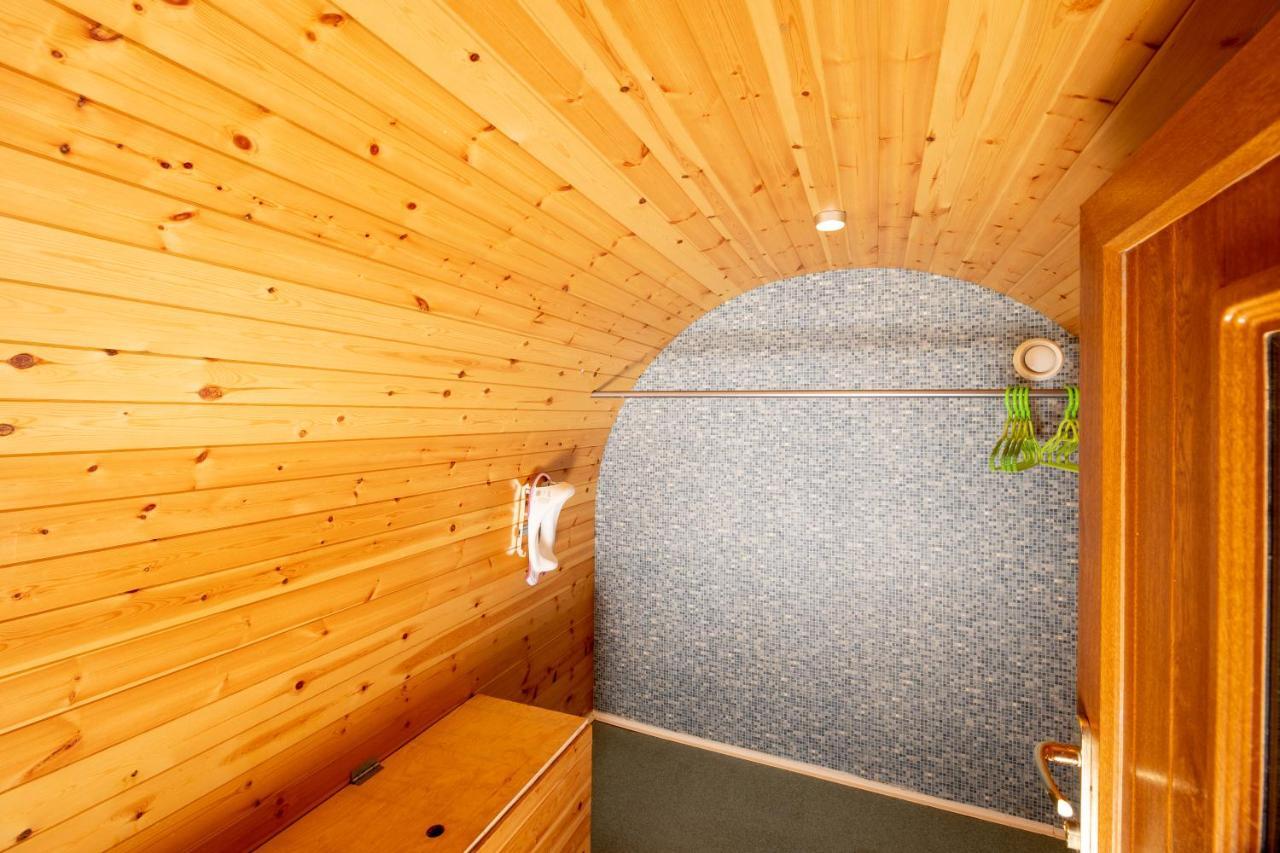 Ty Grug Pods Hotel Bryngwyn Bagian luar foto