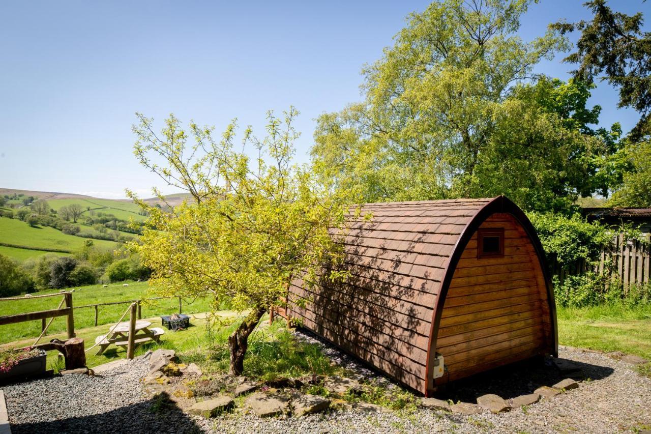 Ty Grug Pods Hotel Bryngwyn Bagian luar foto
